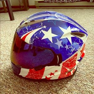 Bilt motorcycle helmet Small